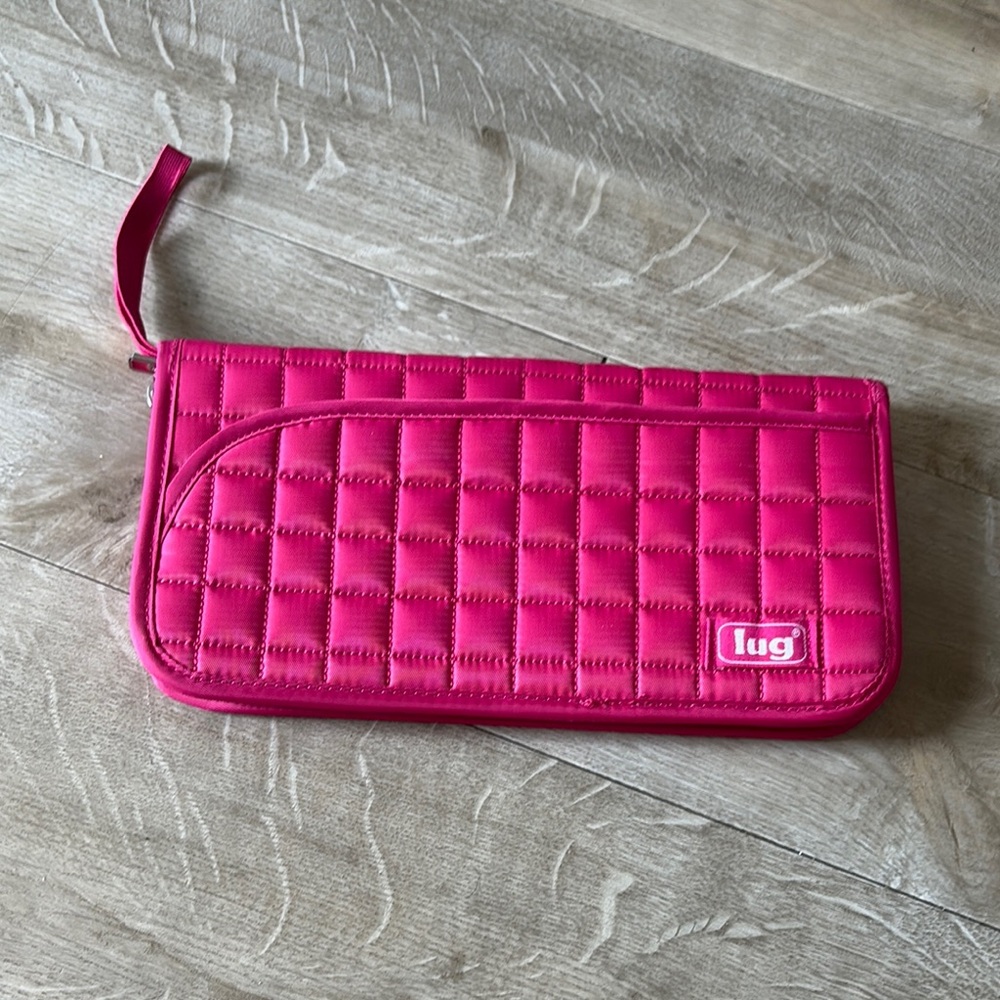 Lug Fuchsia Quilted Wristlet Passport Wallet